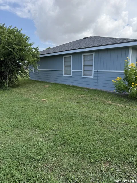 108 MARILYN DR Gregory, TX 78359