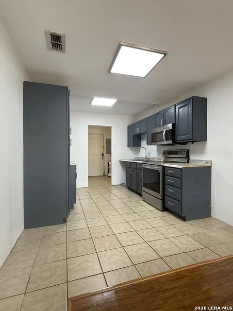 108 MARILYN DR Gregory, TX 78359