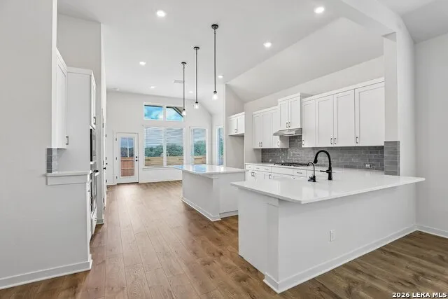 138 STREAM ST Seguin, TX 78155