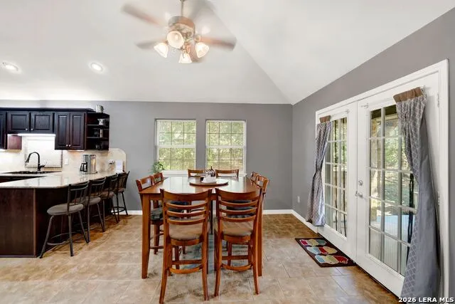 473 County Road 375 San Antonio, TX 78253