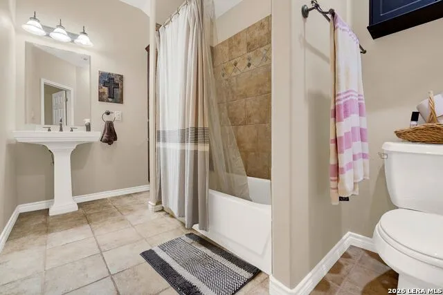473 County Road 375 San Antonio, TX 78253