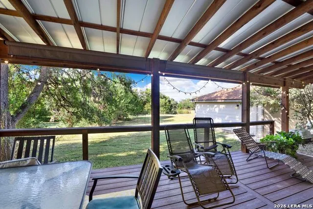473 County Road 375 San Antonio, TX 78253