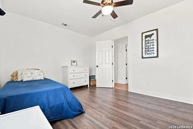 1754 County Road 467 Stockdale, TX 78160