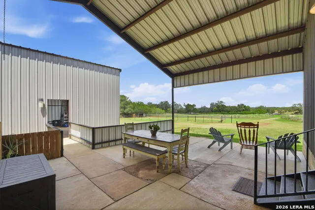 1754 County Road 467 Stockdale, TX 78160