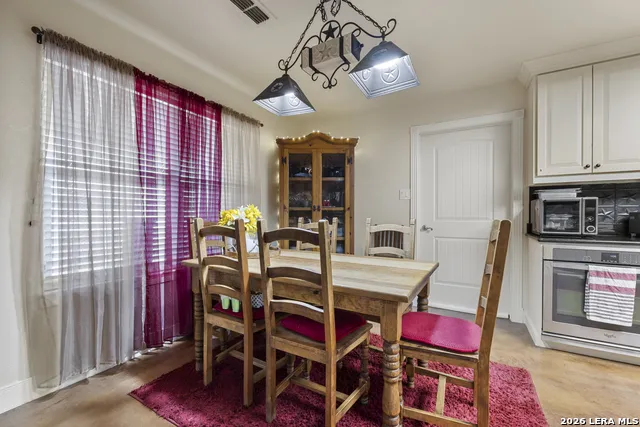 103 E High Bluff Circle Boerne, TX 78006