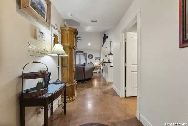 103 E High Bluff Circle Boerne, TX 78006