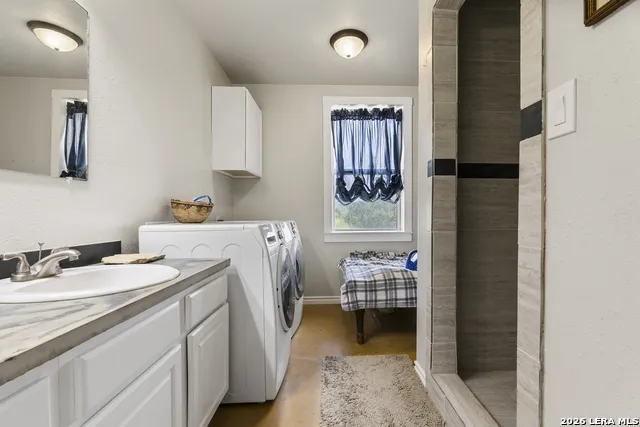 103 E High Bluff Circle Boerne, TX 78006