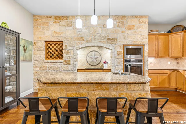 859 INDIGO RUN DR Bulverde, TX 78163
