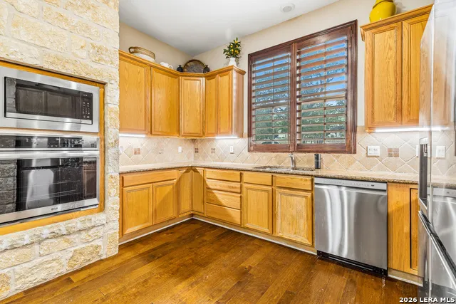 859 INDIGO RUN DR Bulverde, TX 78163