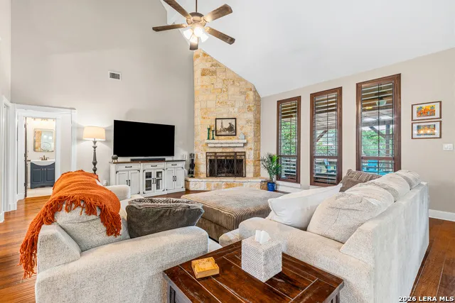 859 INDIGO RUN DR Bulverde, TX 78163