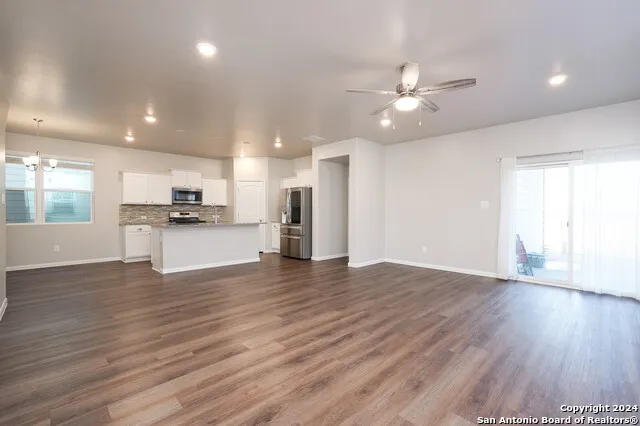 3915 Ivy Path St.Hedwig, TX 78152