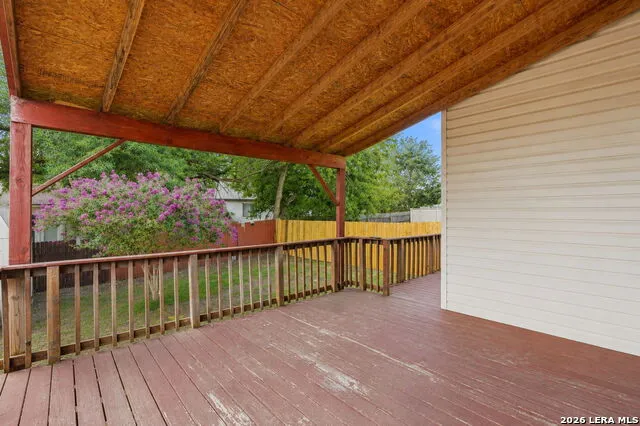6714 Mesa Glade San Antonio, TX 78239