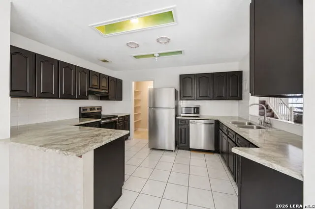 6714 Mesa Glade San Antonio, TX 78239