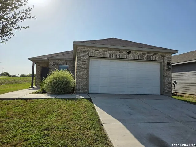 10406 Buescher San Antonio, TX 78223
