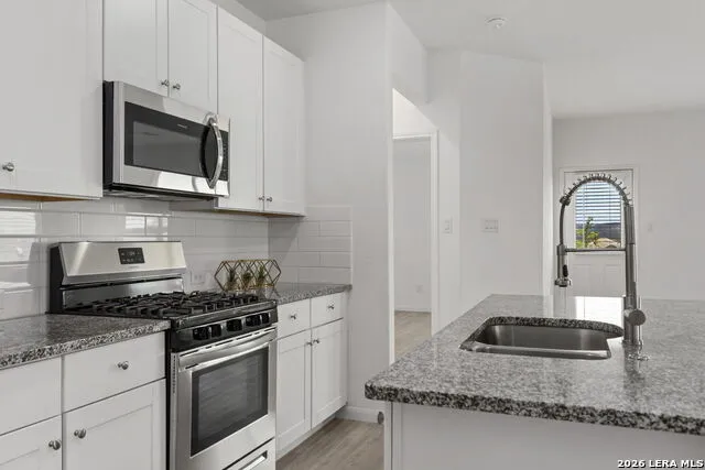 31650 Acacia Vista Bulverde, TX 78163
