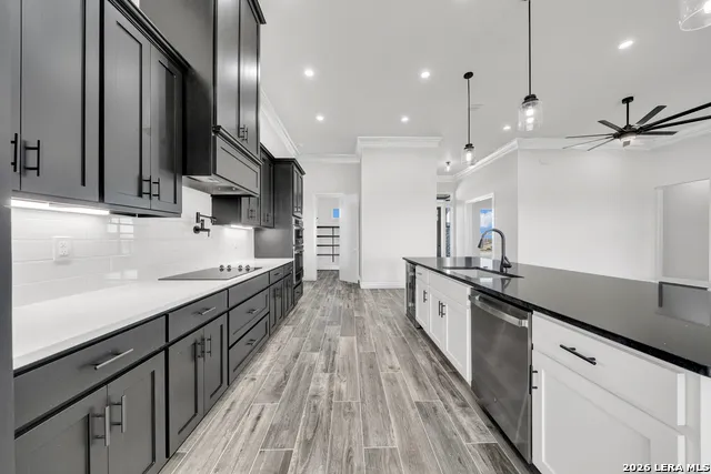 158 Estates Dr La Vernia, TX 78121