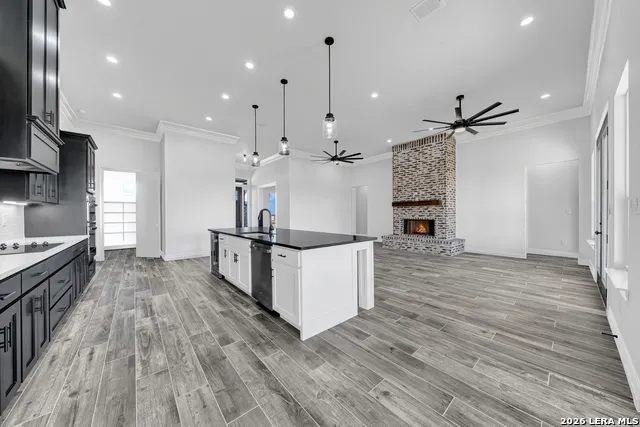 158 Estates Dr La Vernia, TX 78121