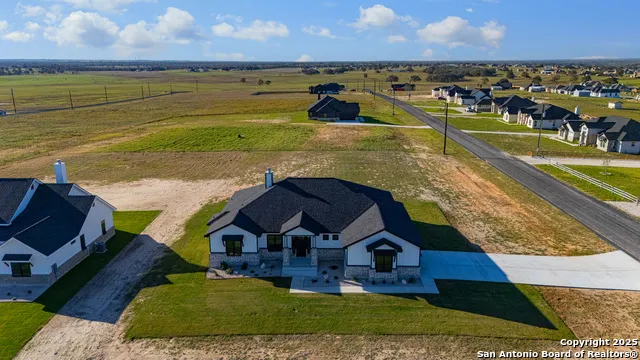 158 Estates Dr La Vernia, TX 78121