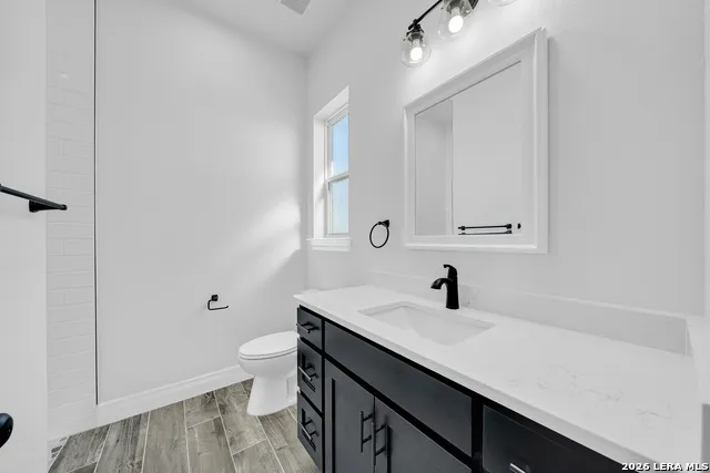 158 Estates Dr La Vernia, TX 78121