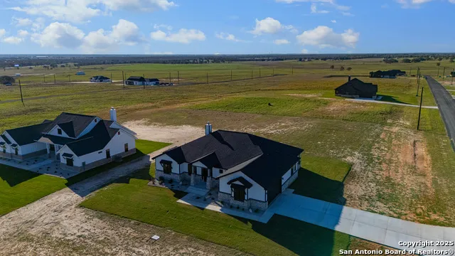158 Estates Dr La Vernia, TX 78121