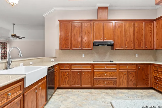 1275 FOX GLEN RD New Braunfels, TX 78130