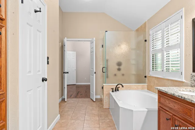 1275 FOX GLEN RD New Braunfels, TX 78130