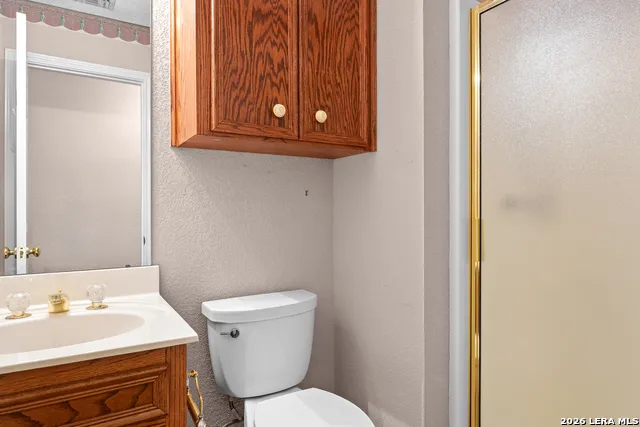 1275 FOX GLEN RD New Braunfels, TX 78130