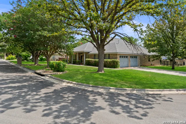 1275 FOX GLEN RD New Braunfels, TX 78130