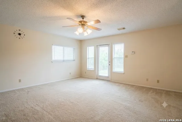 13343 Galicia Universal City, TX 78148