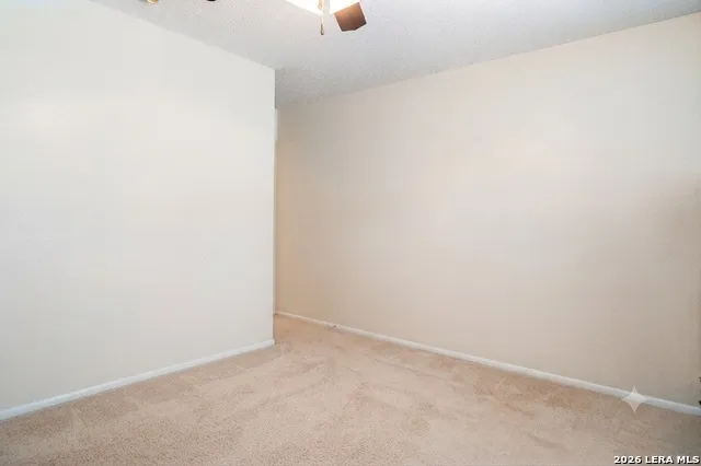 13343 Galicia Universal City, TX 78148
