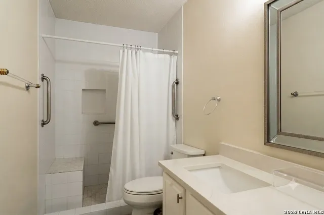 13343 Galicia Universal City, TX 78148