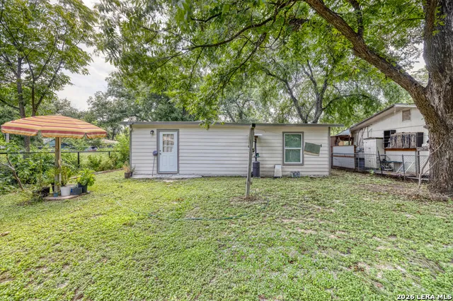 422 Apolonio St. Uvalde, TX 78801