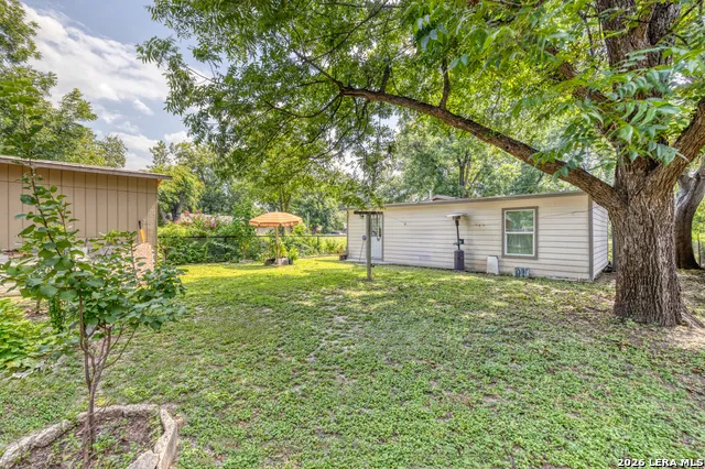422 Apolonio St. Uvalde, TX 78801