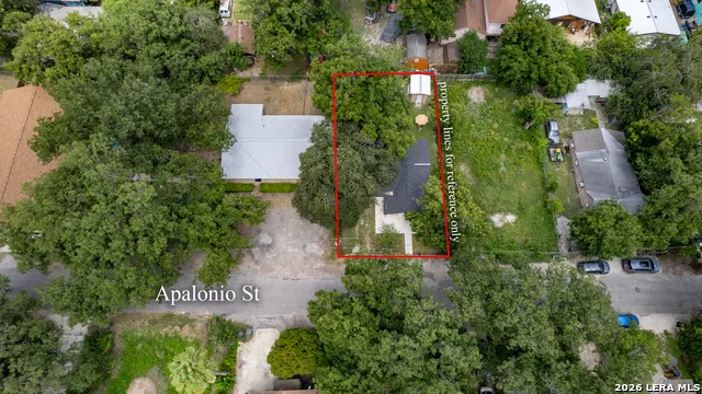 422 Apolonio St. Uvalde, TX 78801