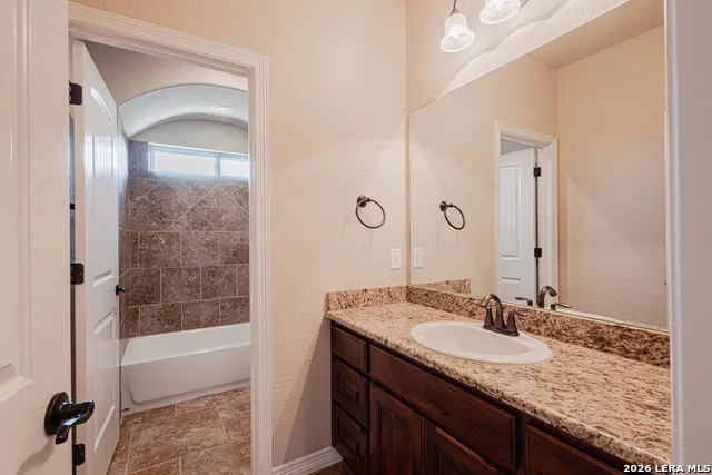 1231 Porto Pt New Braunfels, TX 78132