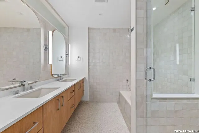 4001 New Braunfels #APT 302A San Antonio, TX 78209