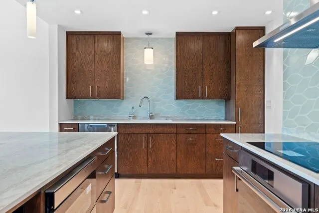 4001 New Braunfels #APT 302A San Antonio, TX 78209