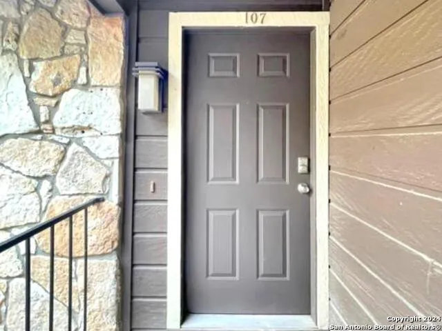 11520 HUEBNER ROAD #107 San Antonio, TX 78230