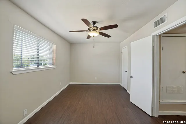 255 E Rampart Dr #401 San Antonio, TX 78216