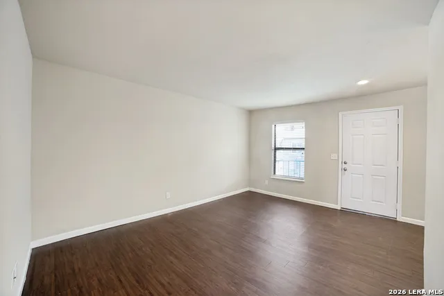 255 E Rampart Dr #401 San Antonio, TX 78216