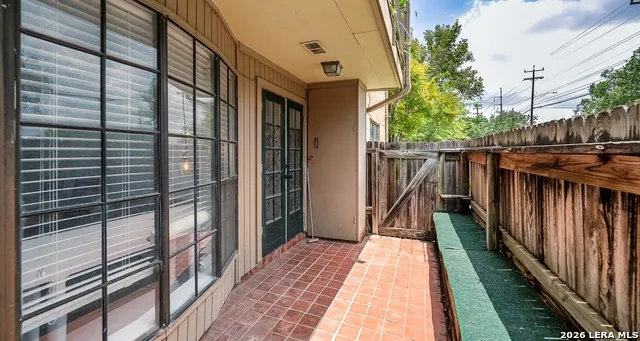 7711 CALLAGHAN RD #APT 714 San Antonio, TX 78229