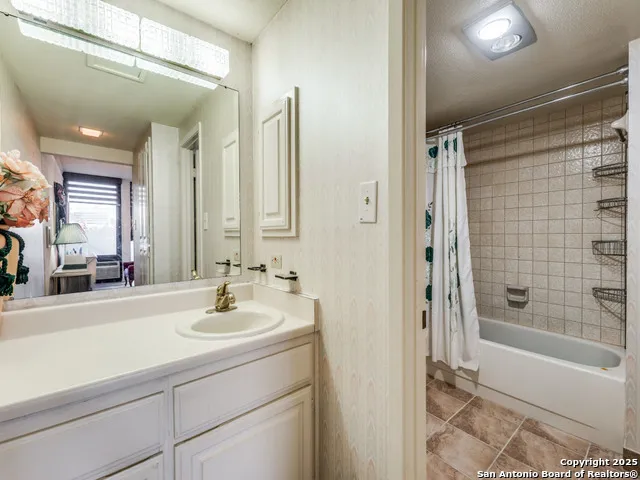 7701 Wurzbach Rd #406 San Antonio, TX 78229