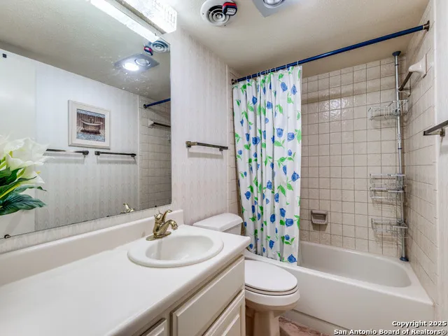7701 Wurzbach Rd #406 San Antonio, TX 78229