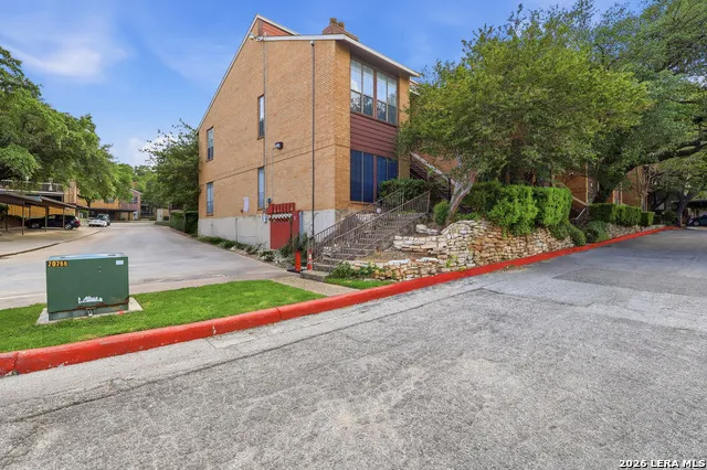 8633 Datapoint Dr #258 San Antonio, TX 78229