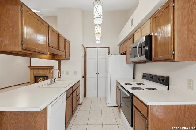 8633 Datapoint Dr #258 San Antonio, TX 78229