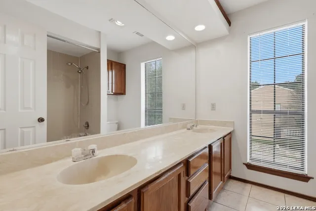 8633 Datapoint Dr #258 San Antonio, TX 78229