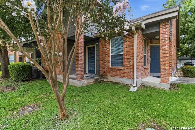 74 CHAPEL HILL CIR #74 San Antonio, TX 78240
