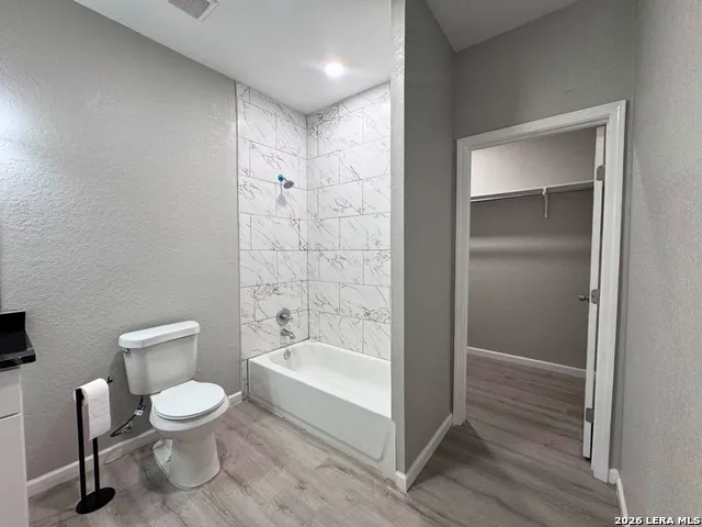 2902 S Laredo St San Antonio, TX 78207