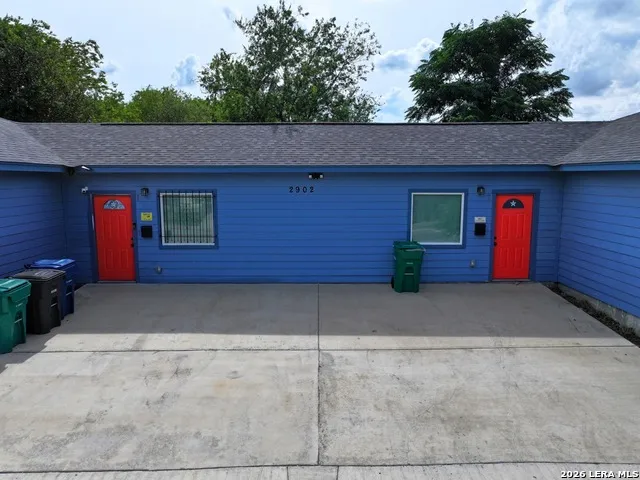 2902 S Laredo St San Antonio, TX 78207