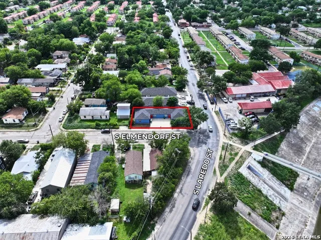 2902 S Laredo St San Antonio, TX 78207